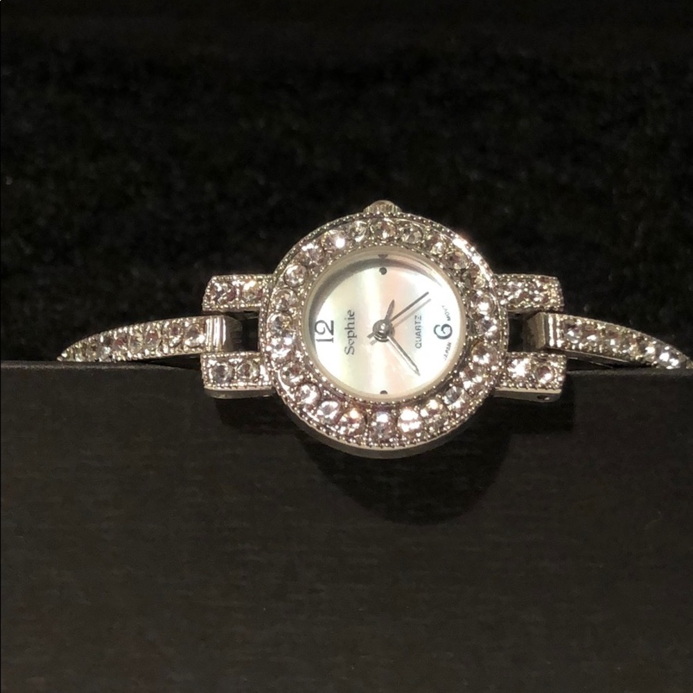 VINTAGE SOPHIE RHINESTONE SILVER WATCH